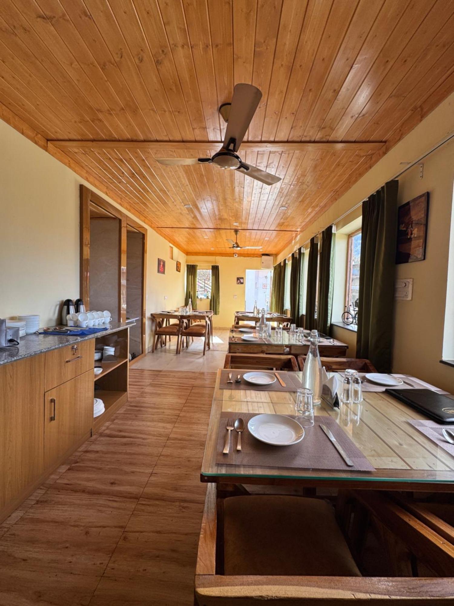 The Vintage Hill Village - Himalayan Boutique Resort Kanatal Exterior photo