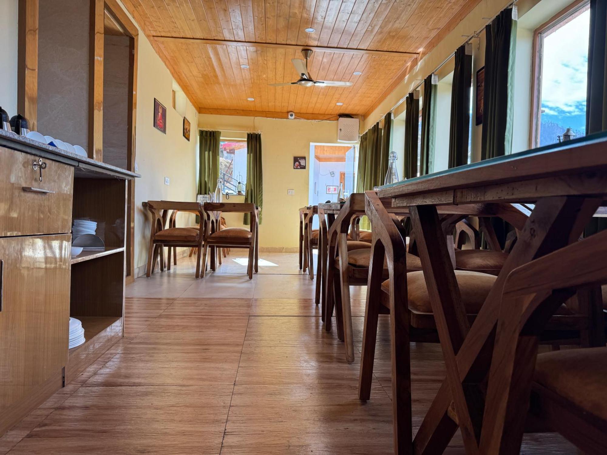 The Vintage Hill Village - Himalayan Boutique Resort Kanatal Exterior photo