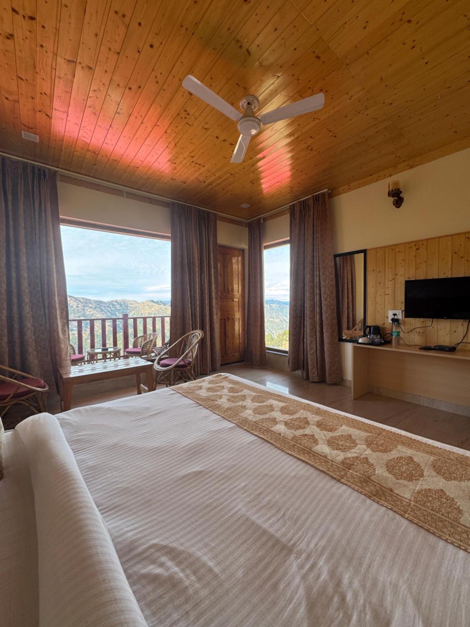 The Vintage Hill Village - Himalayan Boutique Resort Kanatal Exterior photo